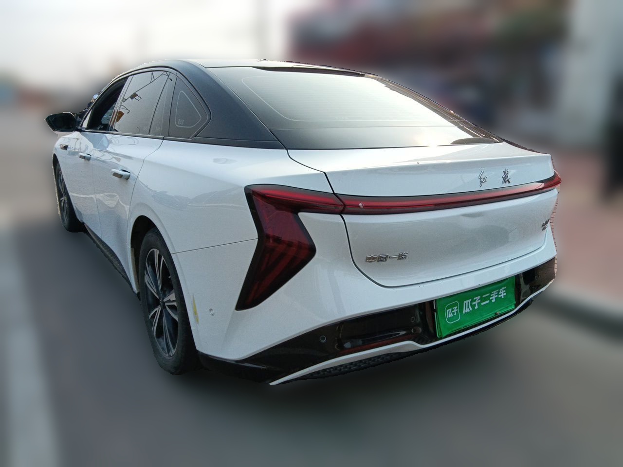 Hongqi EH7 2024 690 Pro — снимка 4