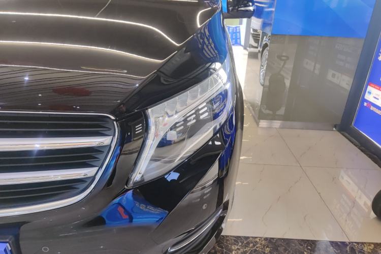 Used Mercedes-Benz V-Class 2018 V 260 Prestige Edition China VI
