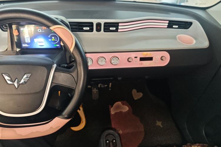 Used Wuling Hongguang MINIEV 2021 Macaron Premium Model – Lithium Iron Phosphate