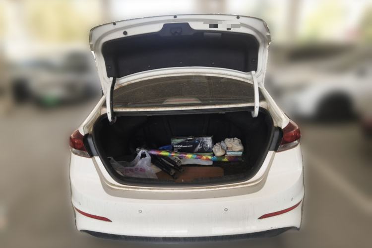 Used Hyundai Elantra (6th Generation / Lingdong) 2016 1.6L Automatic ZhiXuan – Elite Version