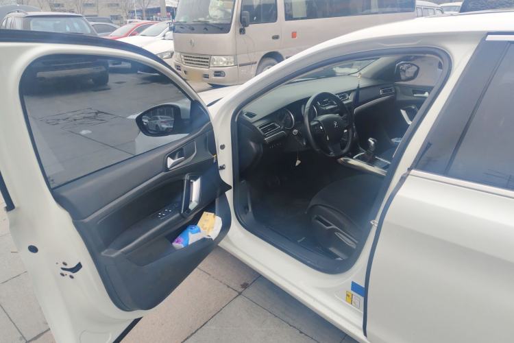 Used Peugeot 408 2018 350THP Automatic Luxury Edition Driver Seat