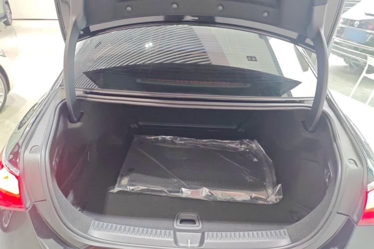 Used Mercedes-Benz E-Class 2024 E 300 L Luxury Model