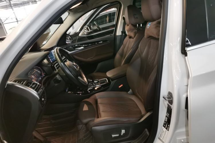 Used BMW X3 2022 xDrive25i M Sport Package Left Front Seat