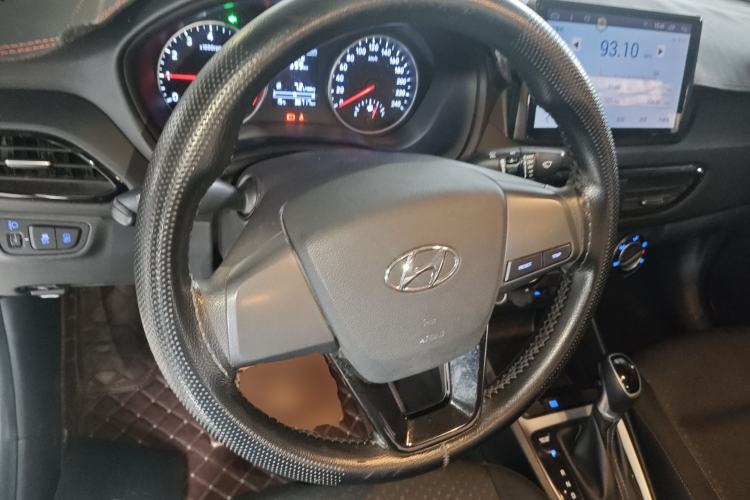 Used Hyundai Celesta 2018 1.6L Automatic GL Enjoyment Version China V Standard