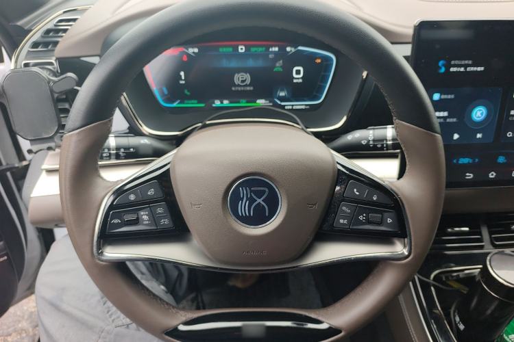 Used BYD Han 2023 EV Champion Edition 605KM Front-Drive Premium Model Steering Wheel