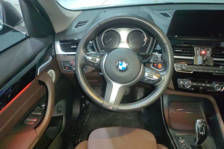 Used BMW X1 2021 Restyled sDrive25Li Leading Edition
