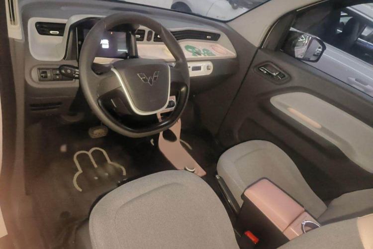 Used Wuling Hongguang MINIEV 2022 Macaron Premium Model – Lithium Ternary Battery