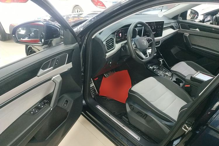 Used Volkswagen Tayron X 2023 330TSI Two-Wheel-Drive Prestige High-Energy Version Driver Seat