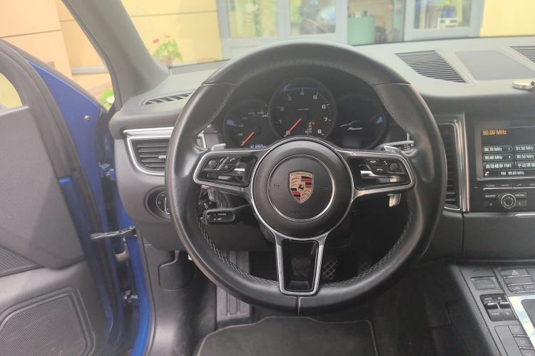 Used Porsche Macan 2016 Macan 2.0T
