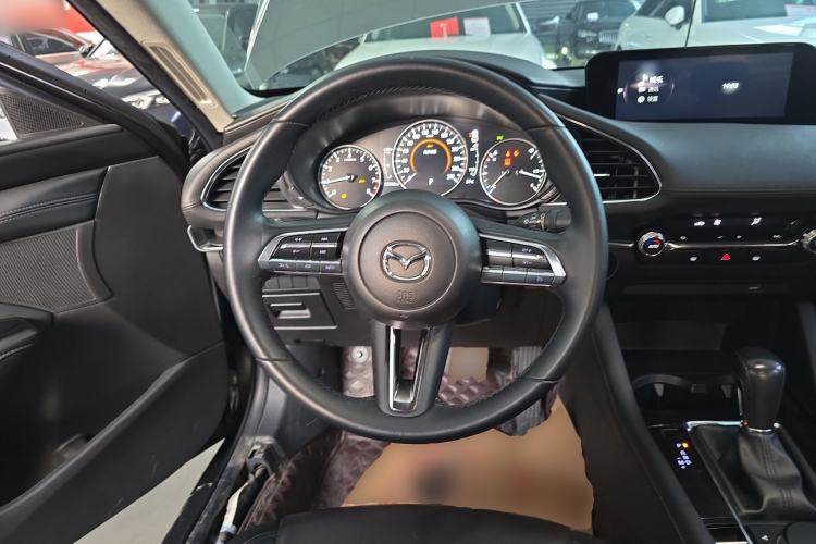 Used Mazda 3 Axela 2021 2.0L Automatic ZhiXuan Edition Steering Wheel