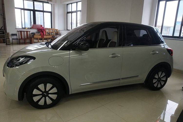 Used Wuling Bingo 2023 333 km Lingxi Connected+ Version