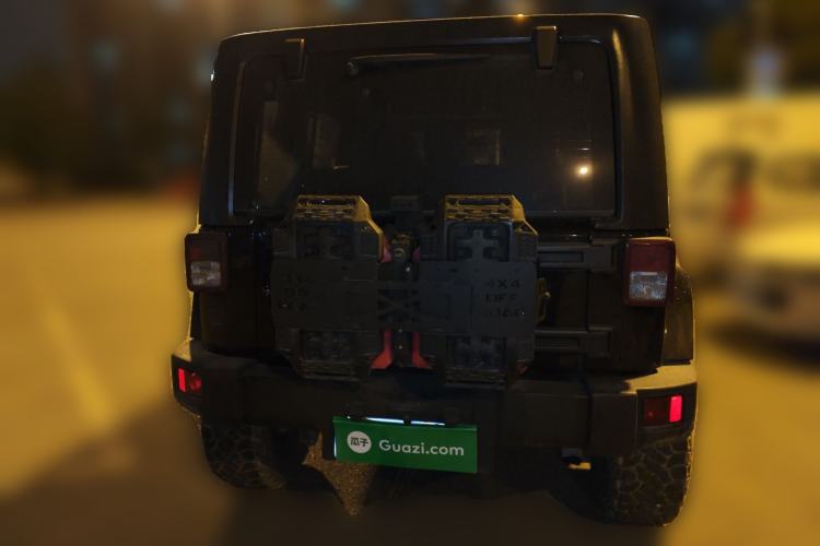 Used Jeep Wrangler 2017 3.0L Sahara Four-Door Comfort Edition Rear