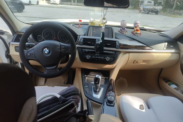 Used BMW 3 Series 2013 320Li Fashion Model
