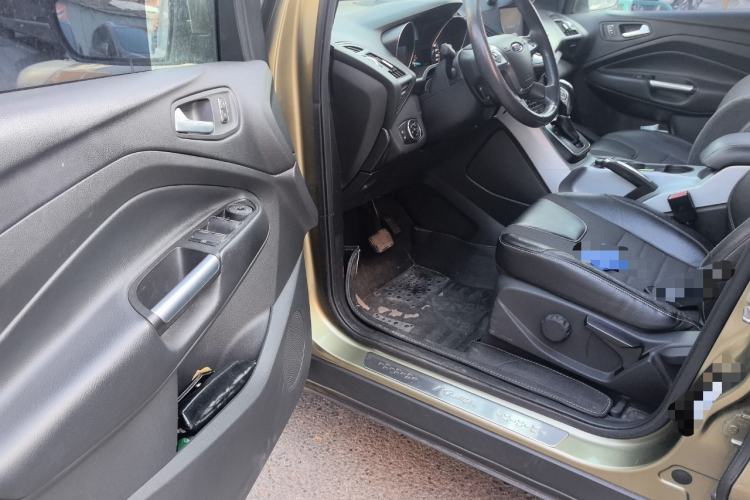 Used Ford Kuga 2013 1.6L GTDi Two-Wheel-Drive Trend Model