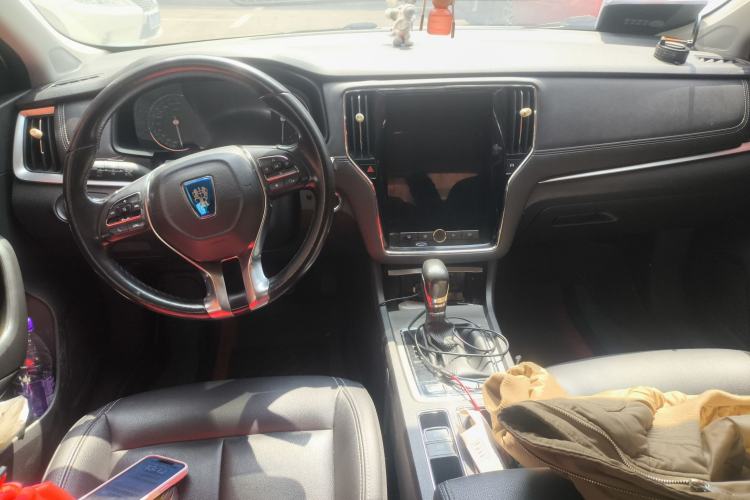 Used Roewe i6 2018 20T Automatic Internet ZhiZun Edition
