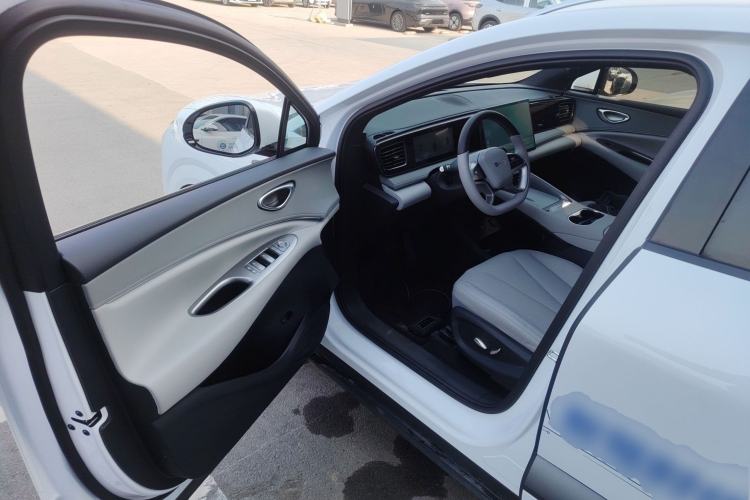 Used BYD Sealion 06 New Energy 2025 Model EV 605 Navigation Pro Edition
