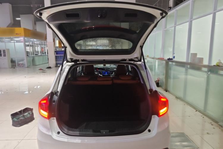 Used Honda Jade 2020 1.8L Automatic Classic Edition Trunk