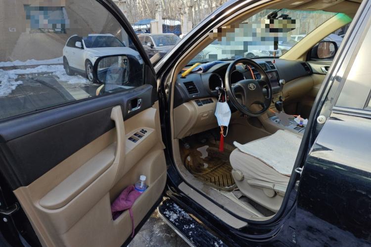 Used Toyota Highlander 2011 2.7L Two-Wheel Drive 5-Seater Elite Edition
