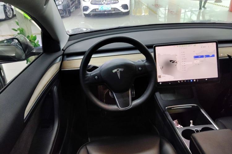 Used Tesla Model 3 2021 Revised Version II – Performance High-Performance All-Wheel-Drive Edition