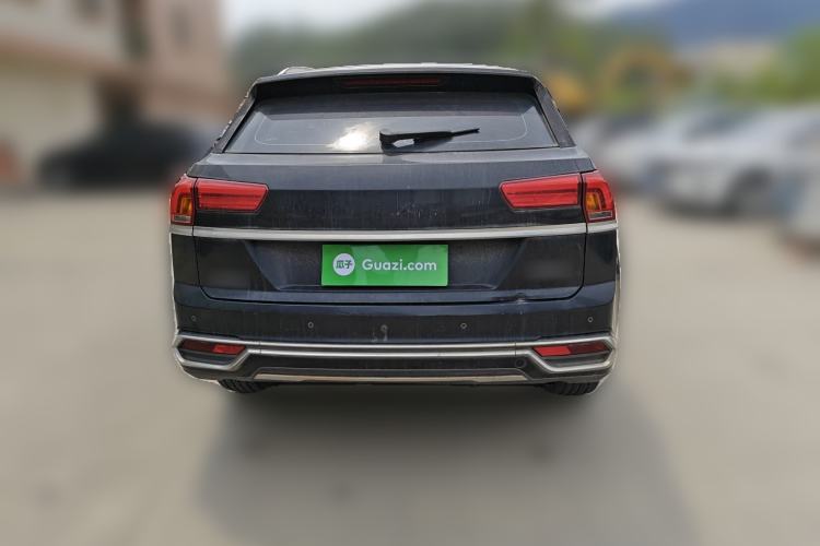 Used Zotye Domy X7 2017 1.8T Manual Luxury Model
