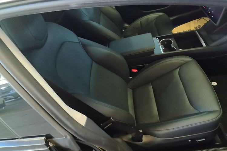 Used Tesla Model 3 2023 Rear-Wheel-Drive Version