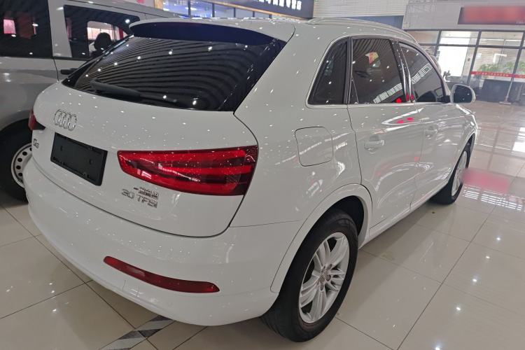 Used Audi Q3 2015 30 TFSI Comfort Model
