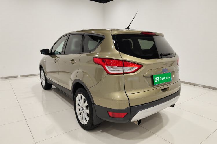 Used Ford Kuga 2015 1.5L GTDi Two-Wheel-Drive Comfort Model
