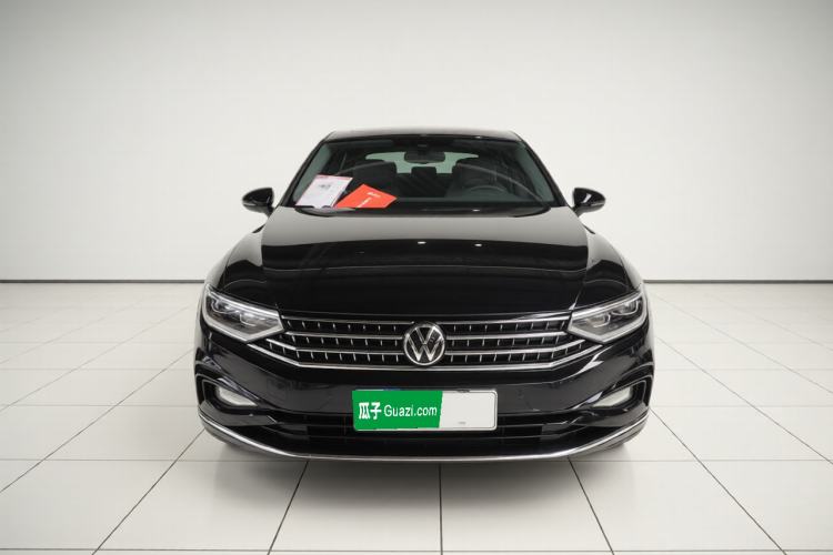 Used Volkswagen Magotan 2023 2 Million Units Commemorative Edition 330TSI DSG Luxury Version
