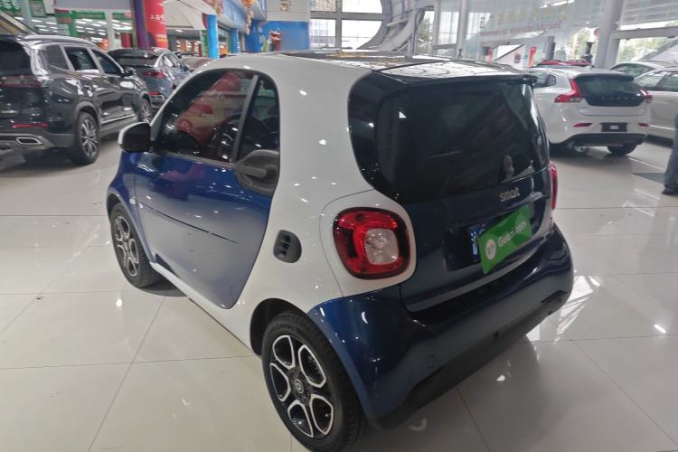 Used smart fortwo 2019 0.9T 66kW Hardtop Pioneer Edition China VI Rear Left 45 Deg