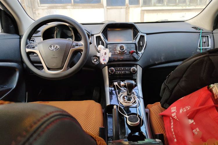 Used Huatai New Energy XEV260 2017 Elite Model