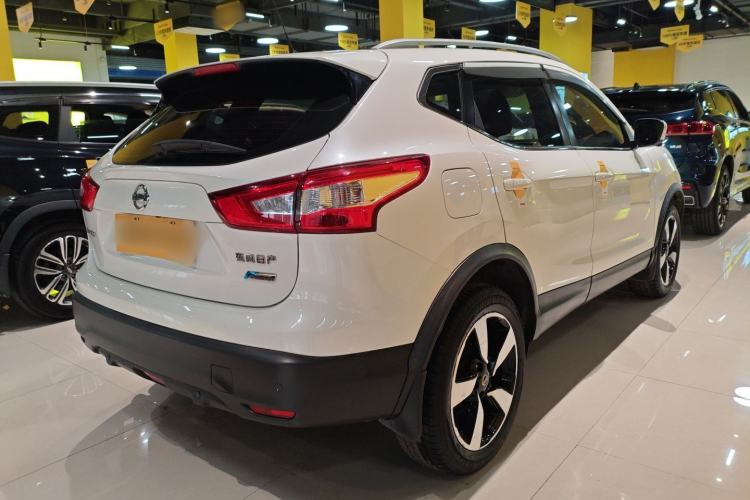 Used Nissan Qashqai 2017 2.0L CVT Luxury Edition China V Standard Rear Right 45 Deg