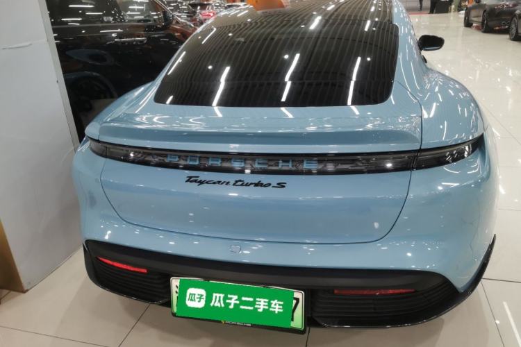 Used Porsche Taycan 2022-Year Updated Taycan
