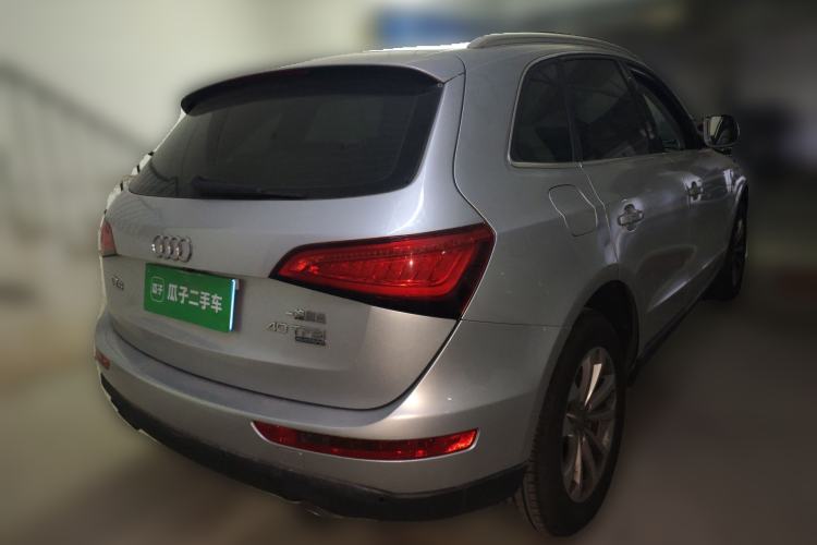 Used Audi Q5 2015 40 TFSI Technology Edition Rear Right 45 Deg