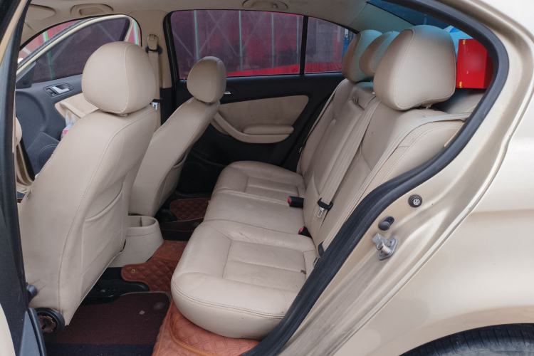 Used Volkswagen Lavida 2011 1.6L Automatic Premium Edition Left Rear Seat