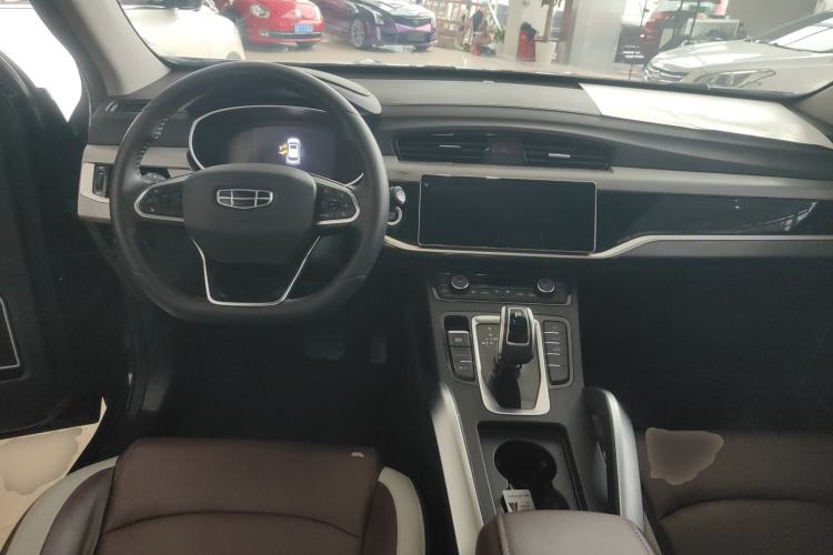 Used Geely Auto Emgrand X7 Sport 2022 1.8TD DCT Zhiya Trim Center Console