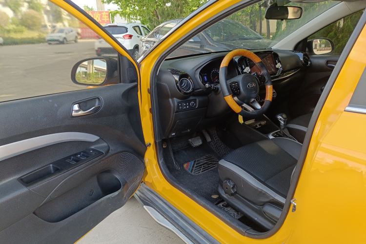 Used Kia kx1 Stonic 2019 1.4L Automatic Fun Edition China VI