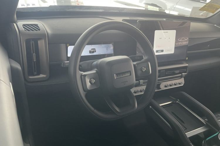 Used Chery Fulwin X3L 2025 Model 215 Long-Distance Edition
