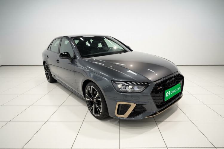 Used Audi A4L 2024 40 TFSI quattro RS Performance Package
