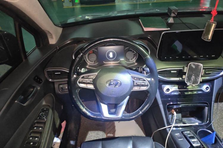 Used Hyundai Santa Fe 2019 380 TGDi TOP Automatic Two-Wheel Drive Flagship Version China V Emission Standard Steering Wheel