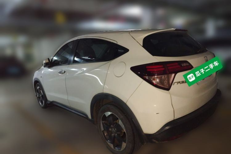 Used Honda Vezel 2017 1.8L CVT Front-Wheel Drive Pioneer Edition
