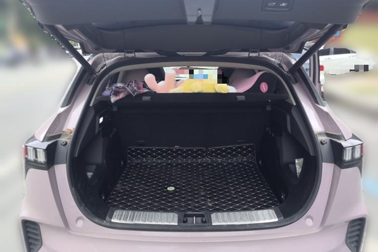 Used Lynk & Co 06 2021 1.5T Shero Pink Special Edition