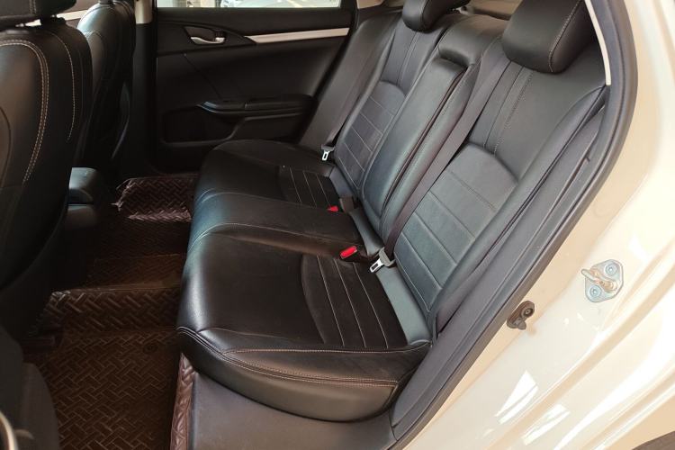 Used Honda Civic 2019 220TURBO CVT Dynamic Edition China VI Left Rear Seat