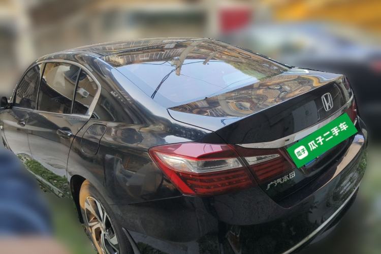 Used Honda Accord 2016 2.0L Comfort Edition Rear Left 45 Deg