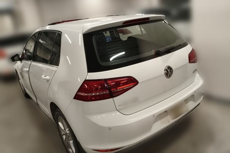 Used Volkswagen Golf 2015 1.6L Automatic Comfort Model
