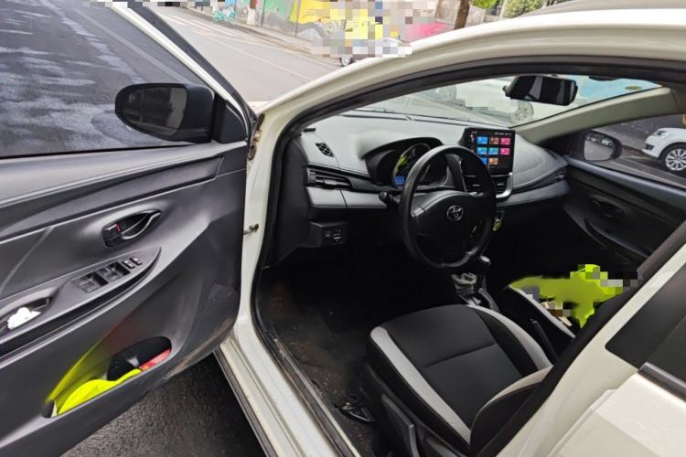 Used Toyota YARiS L Zhi Xuan 2020 X-Trail X 1.5L CVT Leading Edition
