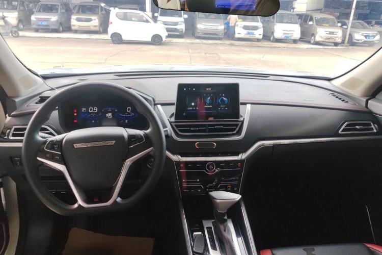 Used Venucia T60 2020 1.6L CVT Smart Drive Version China VI Standard