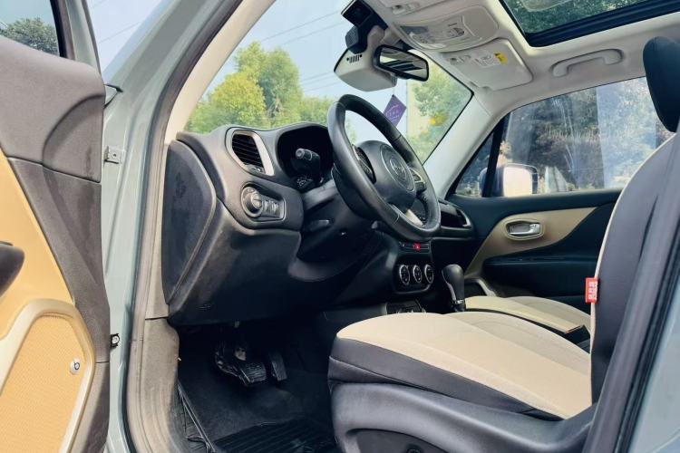 Used Jeep Renegade 2016 2.0L Automatic Four-Wheel Drive 75th Anniversary Tribute Edition