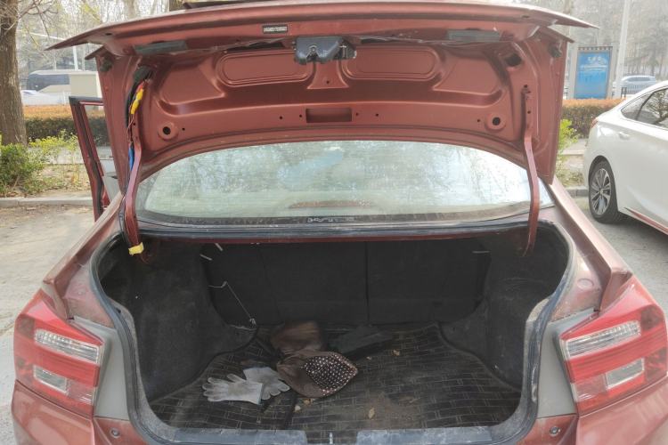 Used Honda City Classic 2012 1.5L manual Comfort version
