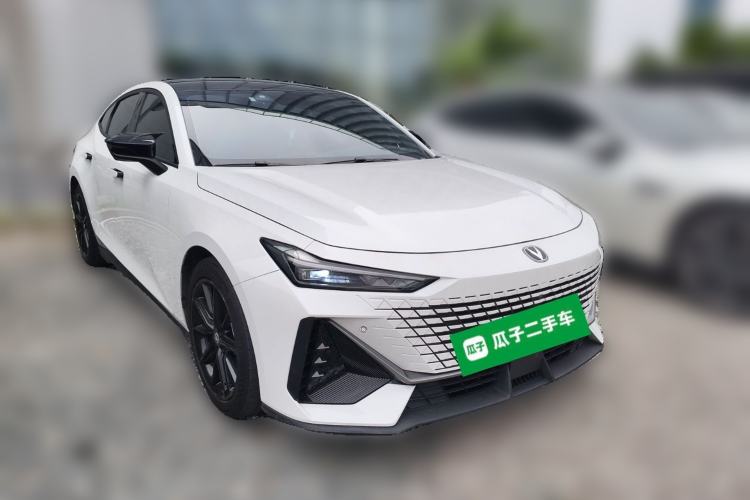 Used CHANGAN UNI-V 2022 1.5T Prestige Version