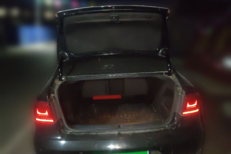 Used Volkswagen Magotan 2012 Facelift 1.8TSI Prestige Model